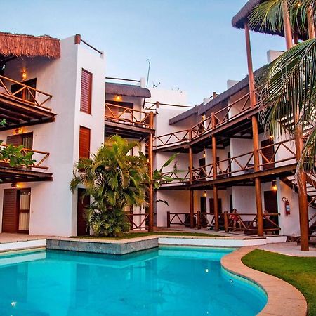 Duro Beach Hotel كومبوكو الغرفة الصورة